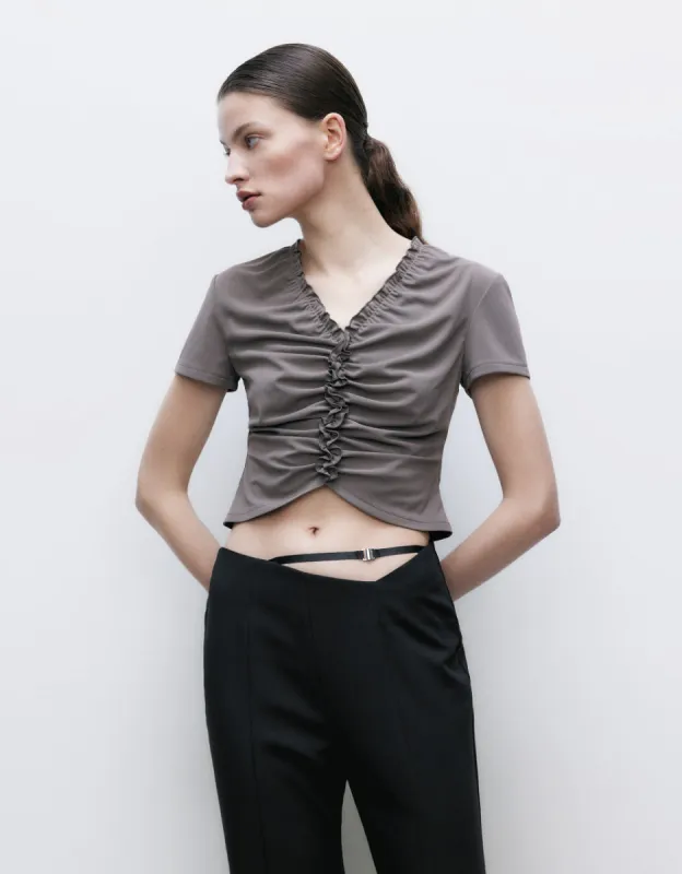 Wave Trim V-Neck T-Shirt sold by Urban Revivo