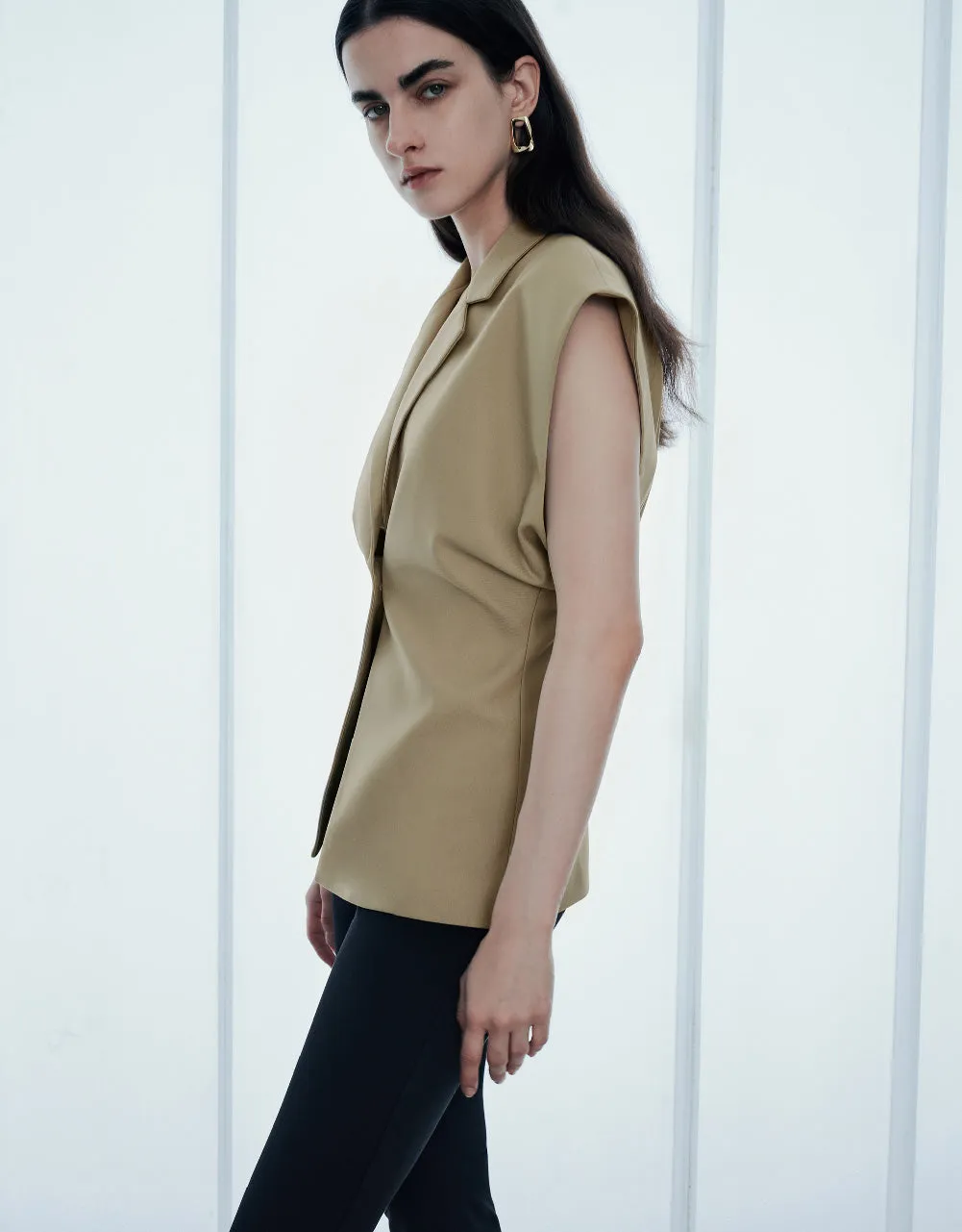 Notch Lapel Waistcoat sold by Urban Revivo product image thumbnail 3