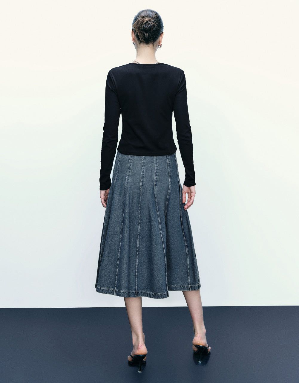 A-Line Denim Skirt sold by Urban Revivo product image thumbnail 5