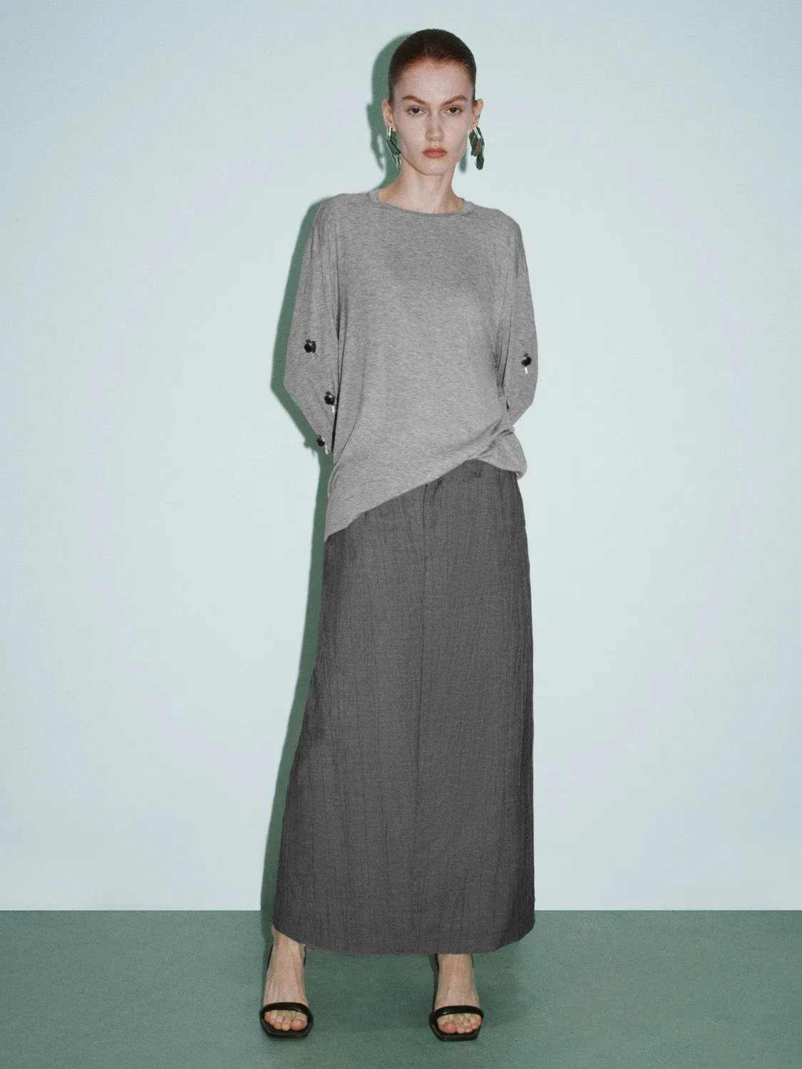 Crew Neck Loose T-Shirt sold by Urban Revivo product image thumbnail 5