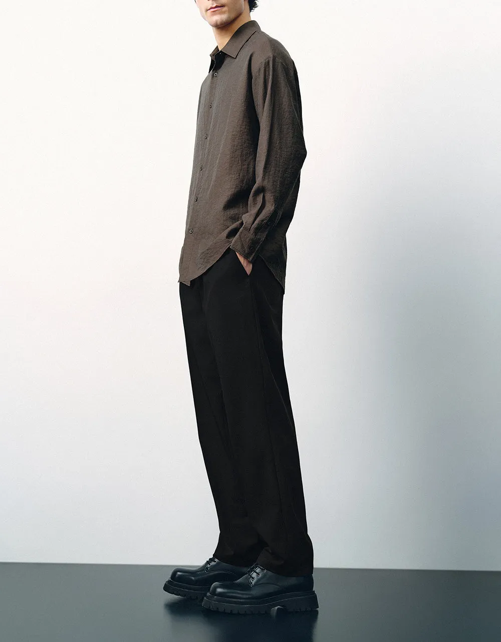 Straight Pants sold by Urban Revivo product image thumbnail 4