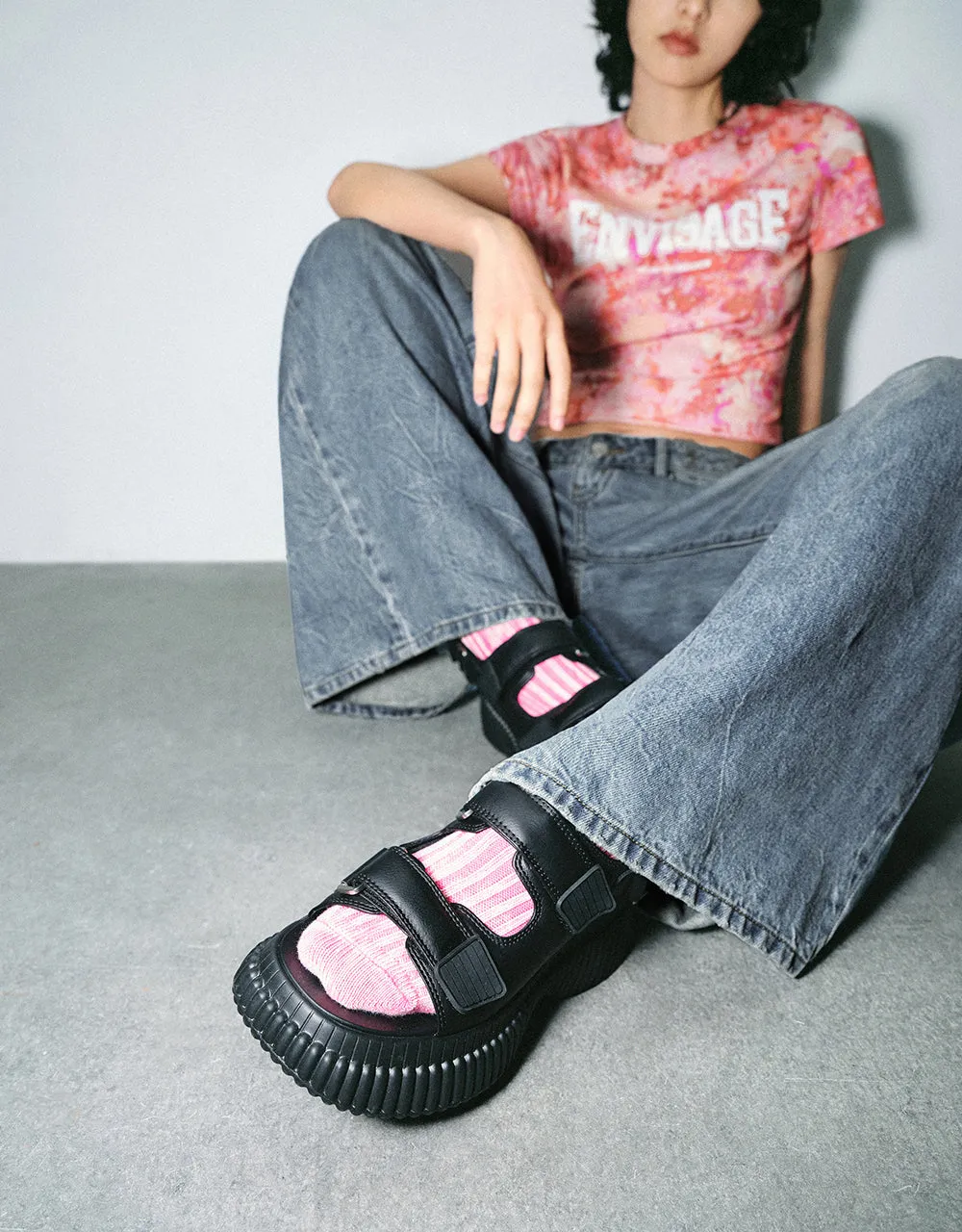 Letter Printed Crew Neck Skinny T-Shirt sold by Urban Revivo product image thumbnail 3