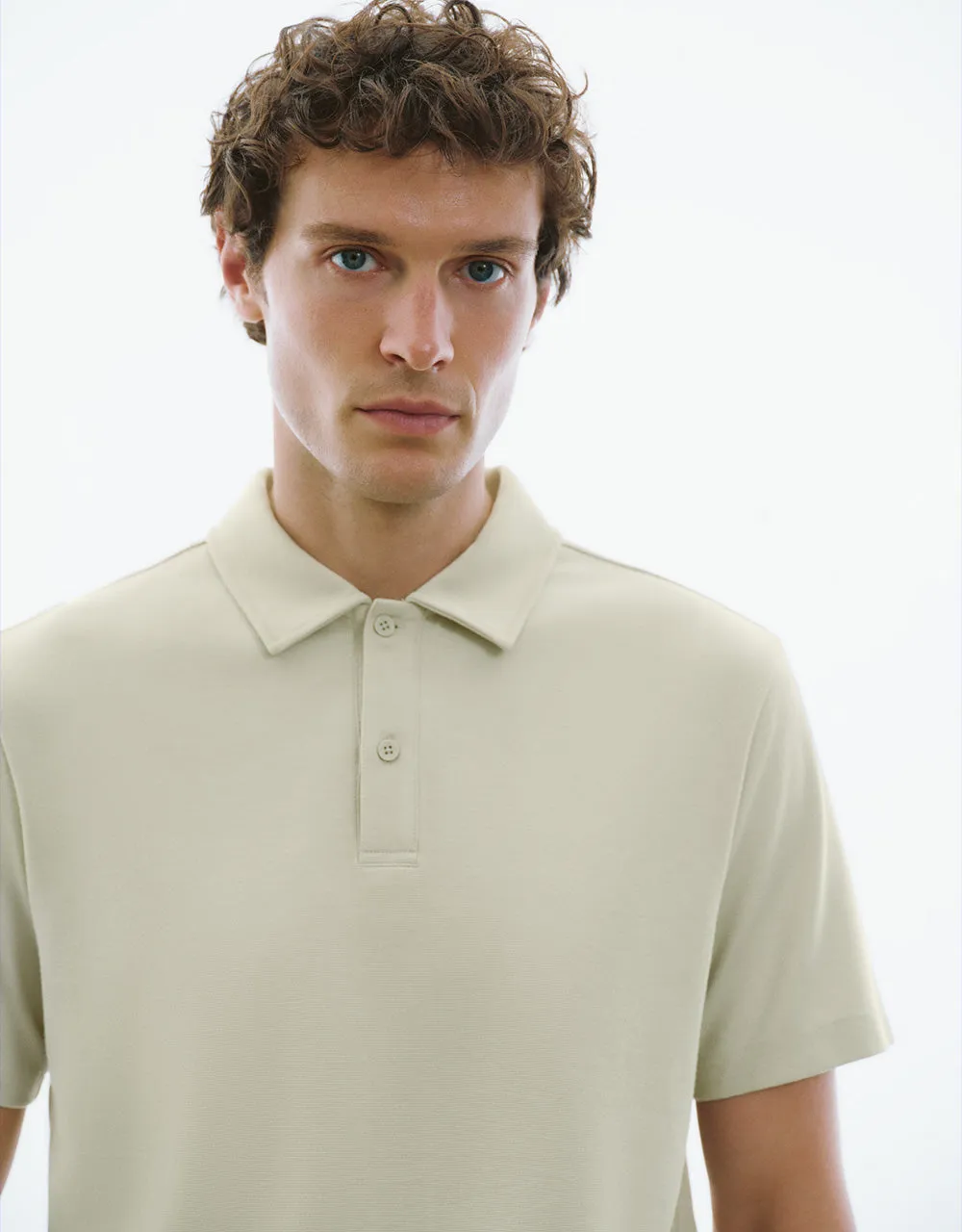 Straight Polo Shirt sold by Urban Revivo product image thumbnail 4