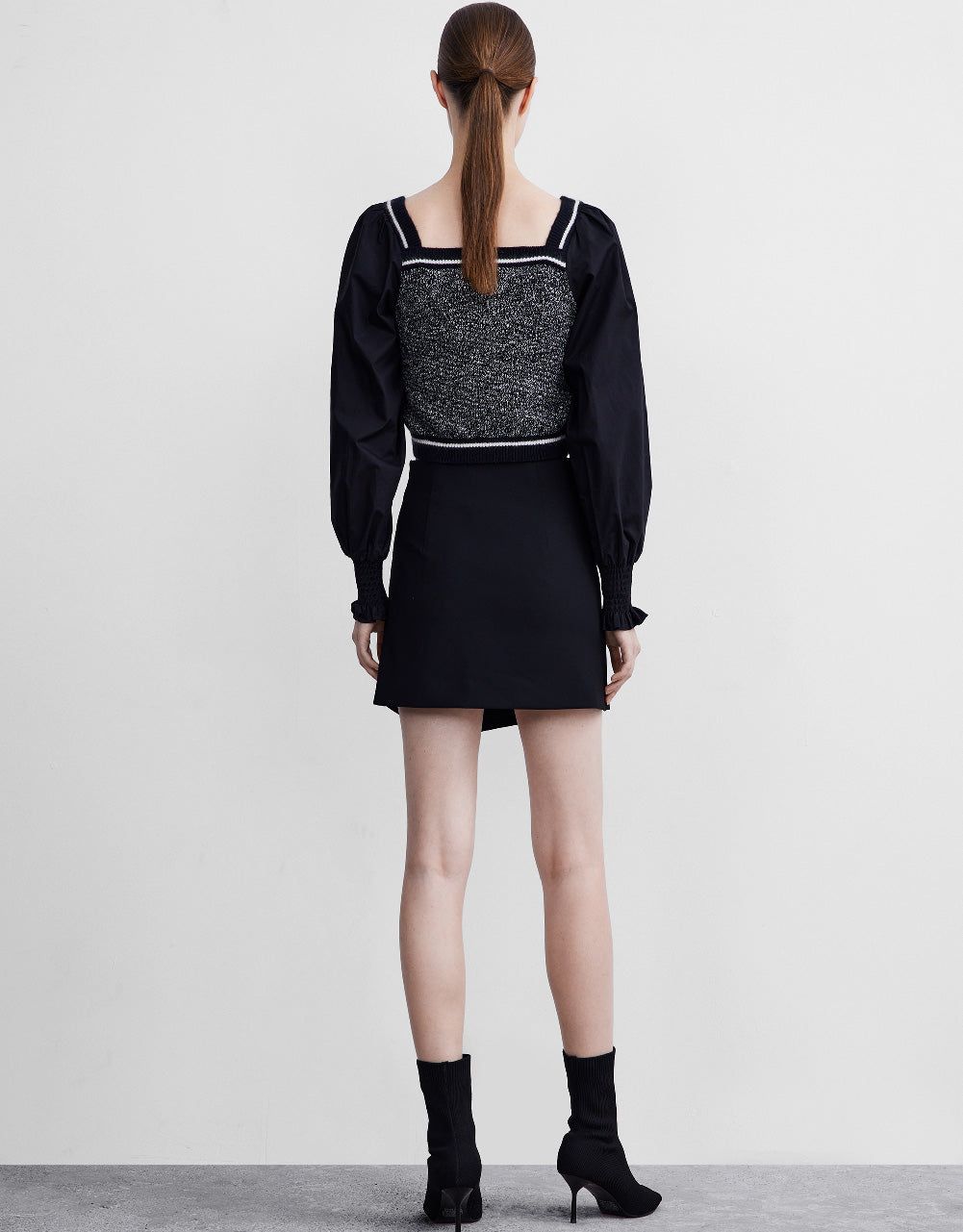 Combination Knit Crop Top sold by Urban Revivo product image thumbnail 4