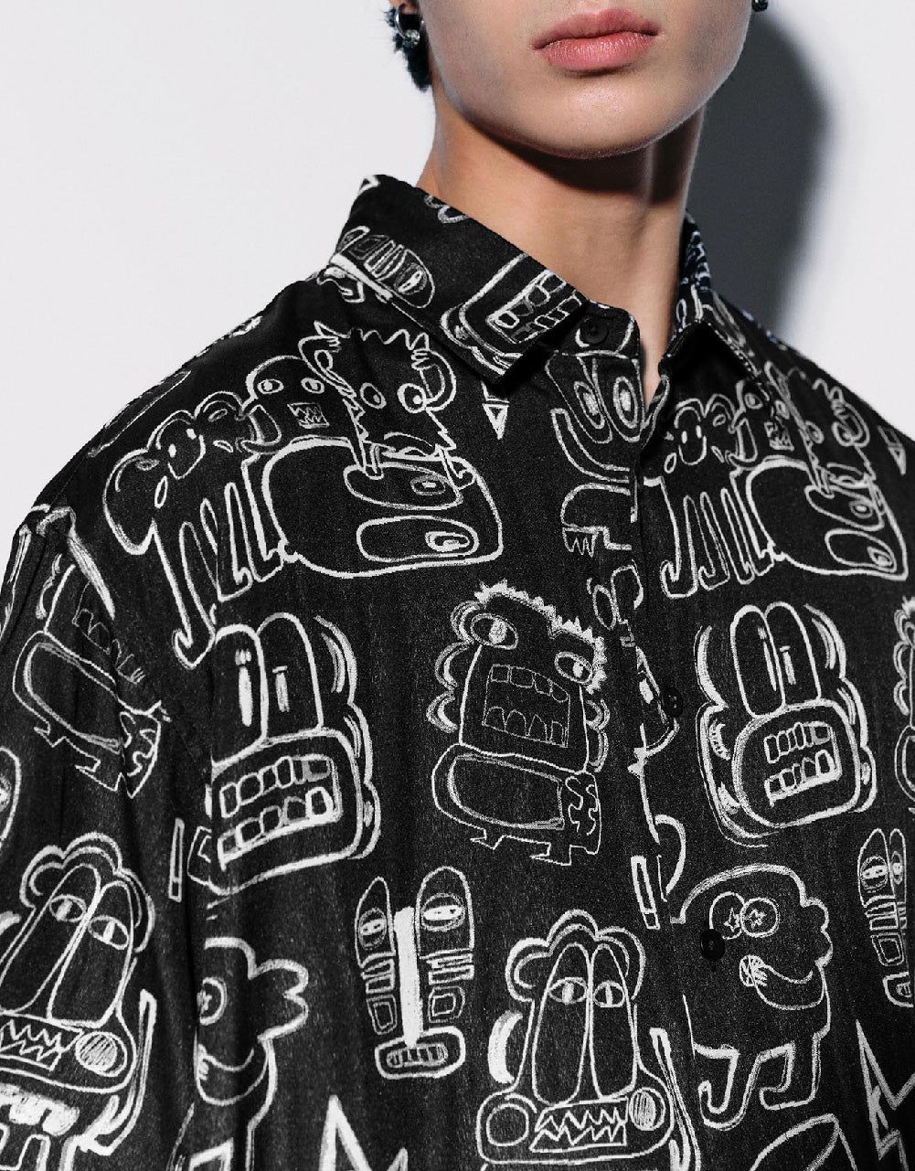 Graffiti Printed Oversized Shirt sold by Urban Revivo product image thumbnail 5