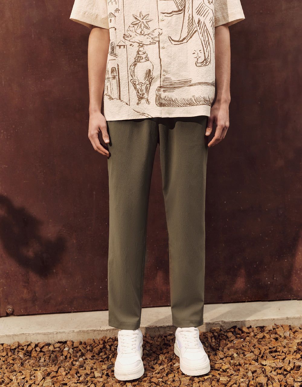 Elastic Waist Straight Pants sold by Urban Revivo product image thumbnail 2