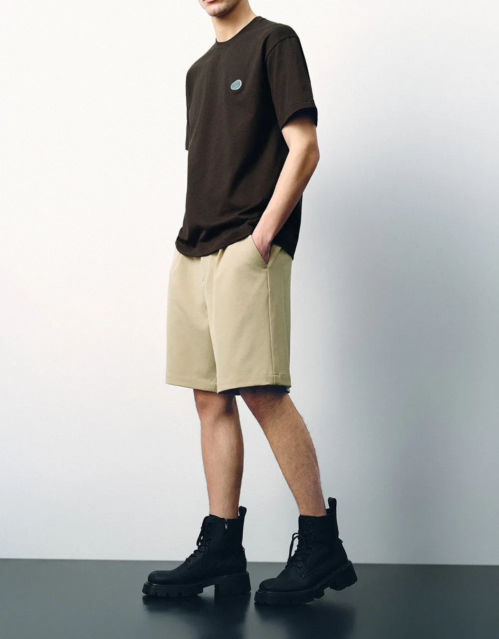 Loose Shorts sold by Urban Revivo product image thumbnail 4