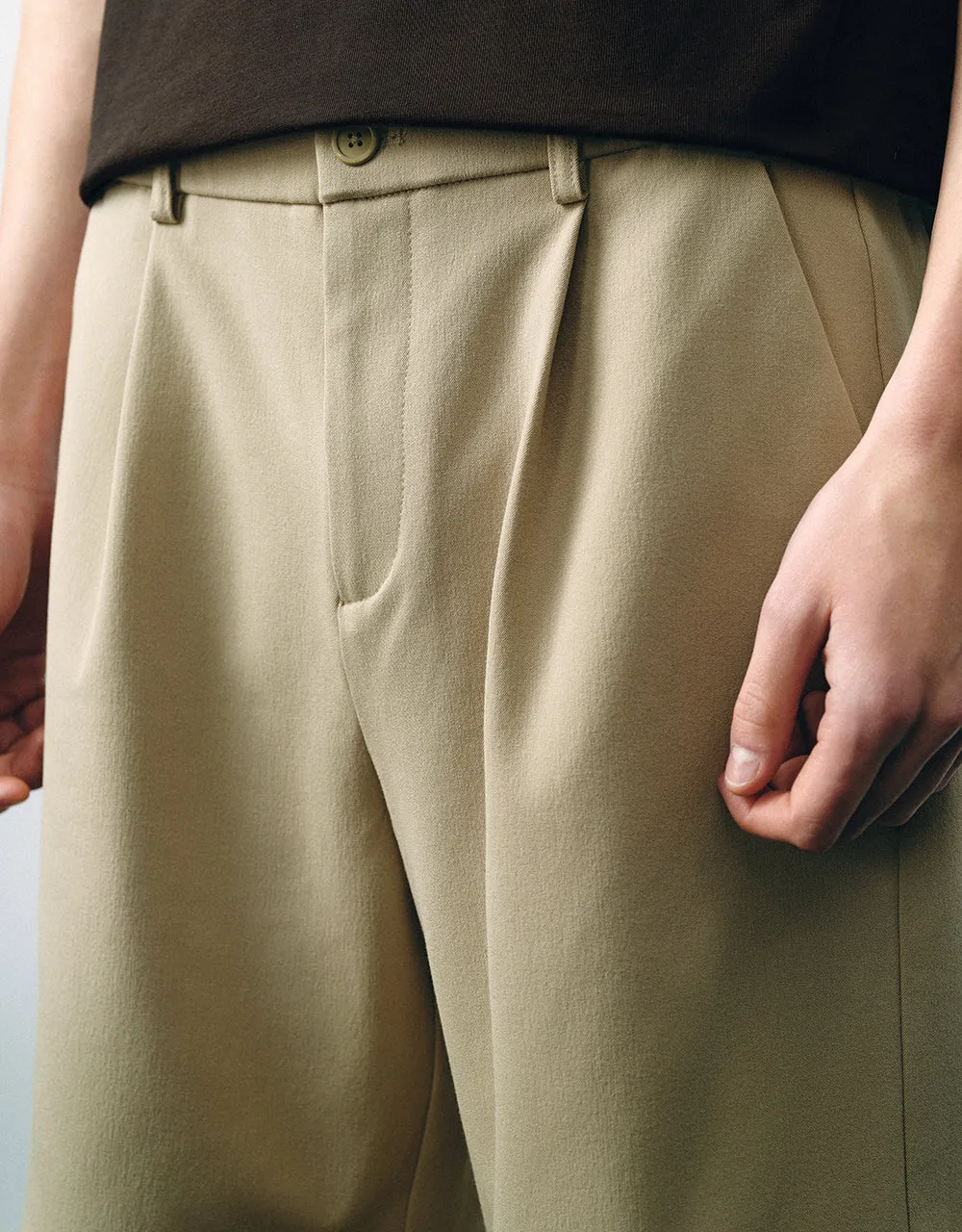 Loose Shorts sold by Urban Revivo product image thumbnail 5