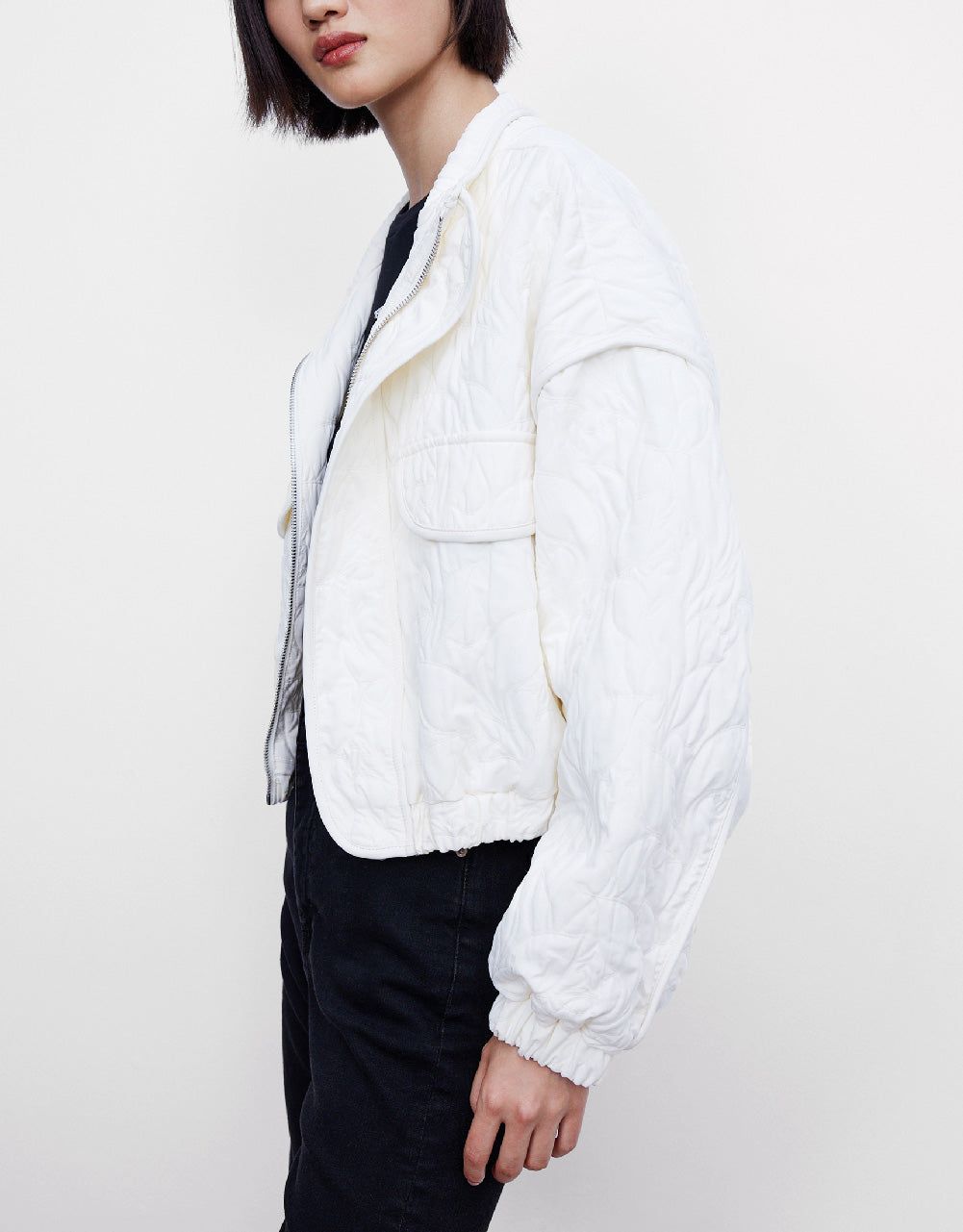 Embossed Drop Shoulder Sleeve Jacket sold by Urban Revivo product image thumbnail 3