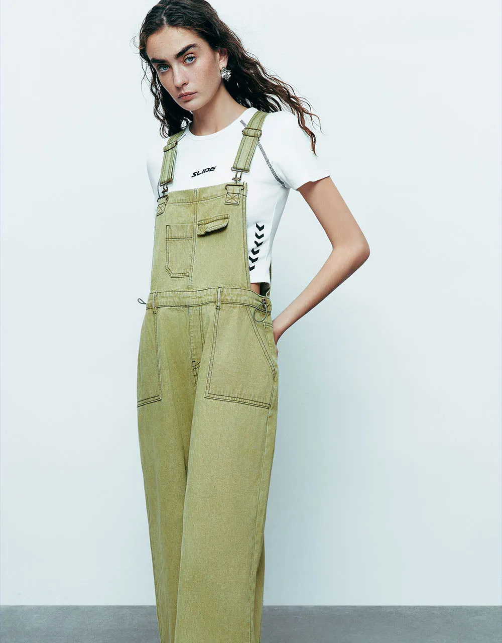 Wide-Leg Denim Overall sold by Urban Revivo product image thumbnail 3