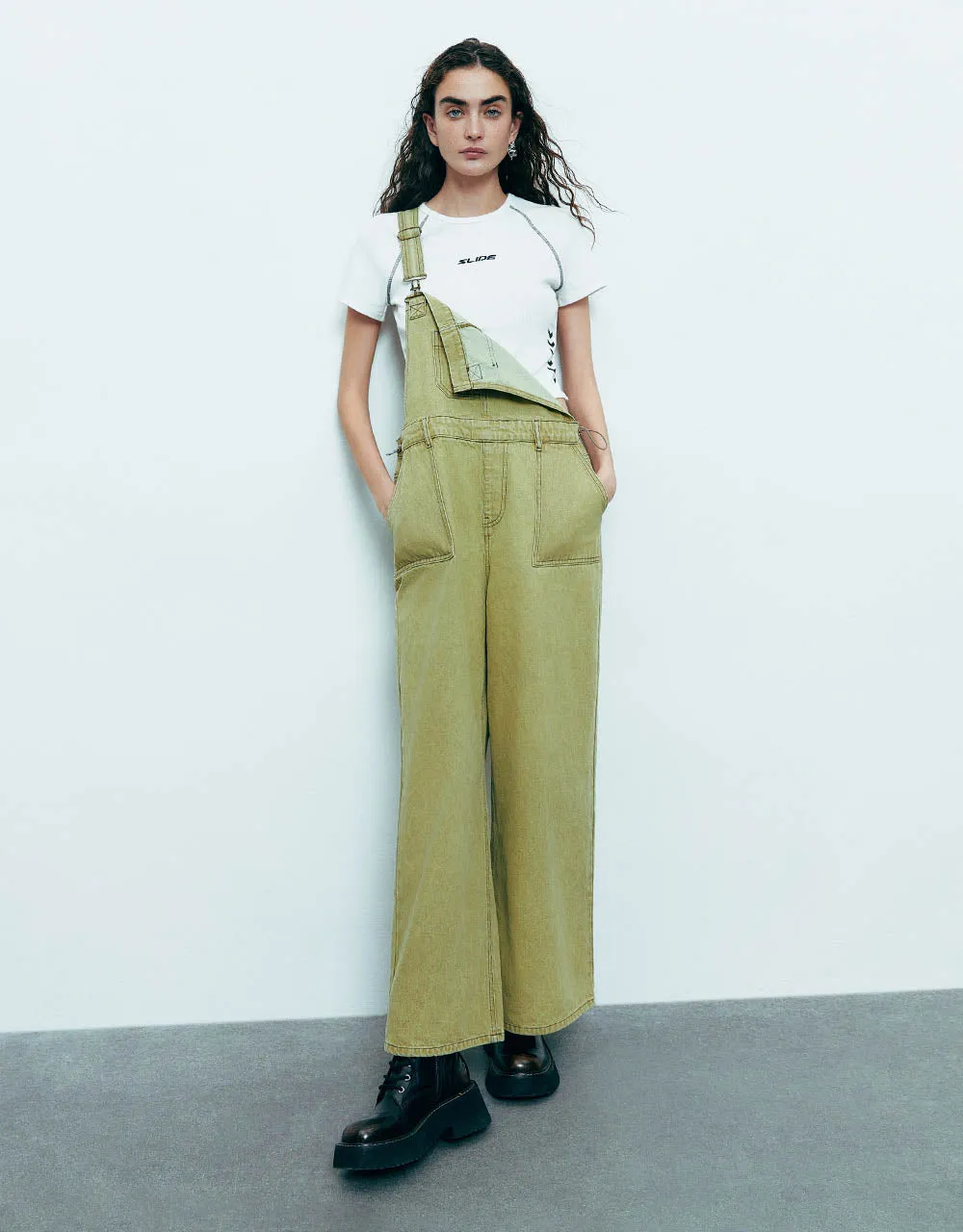 Wide-Leg Denim Overall sold by Urban Revivo
