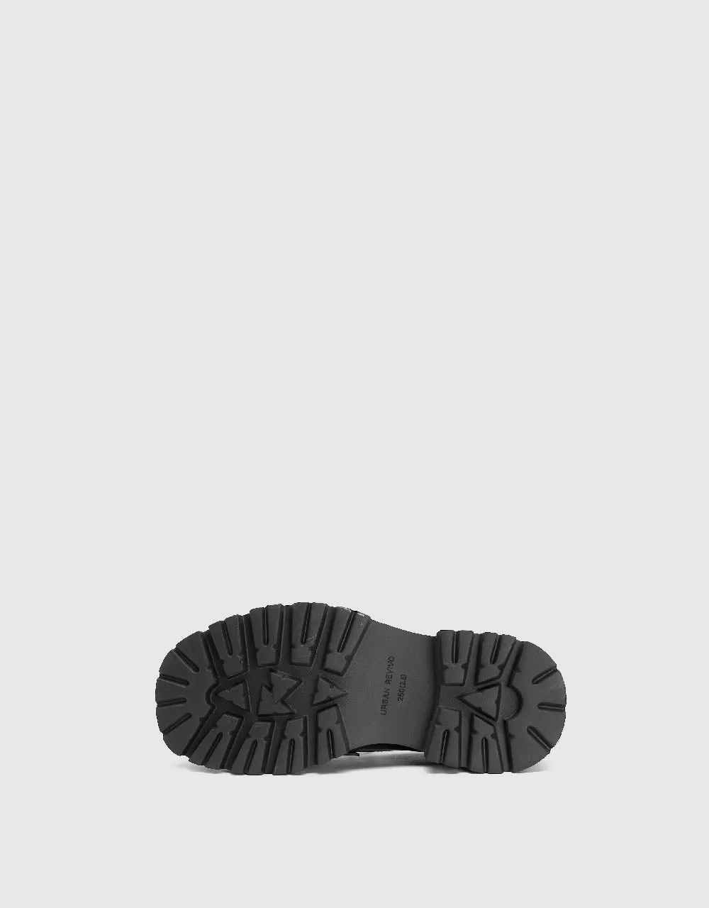 Vegan Leather Round Toe Pumps sold by Urban Revivo product image thumbnail 4