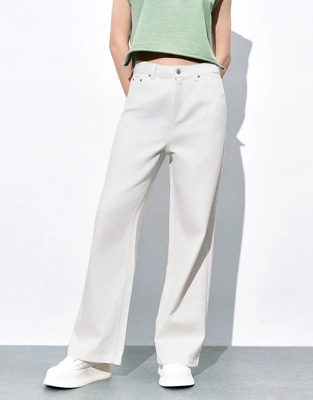 Straight Jeans sold by Urban Revivo product image thumbnail 2