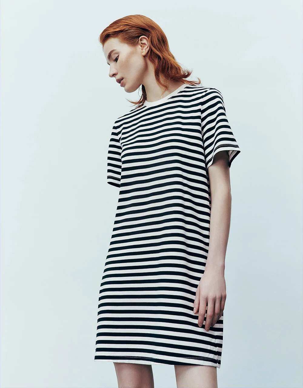 Striped Crew Neck Straight Dress sold by Urban Revivo product image thumbnail 3