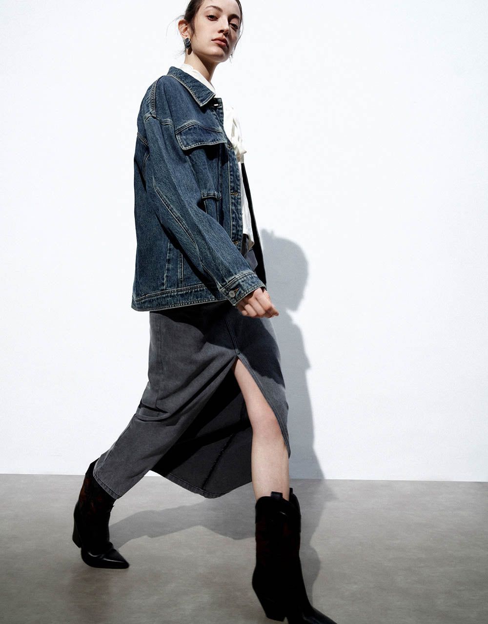 Button Up Denim Jacket sold by Urban Revivo product image thumbnail 2