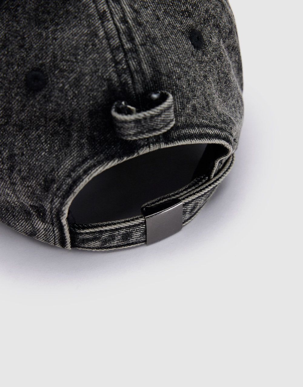 Letter Embroidered Denim Baseball Cap sold by Urban Revivo product image thumbnail 5