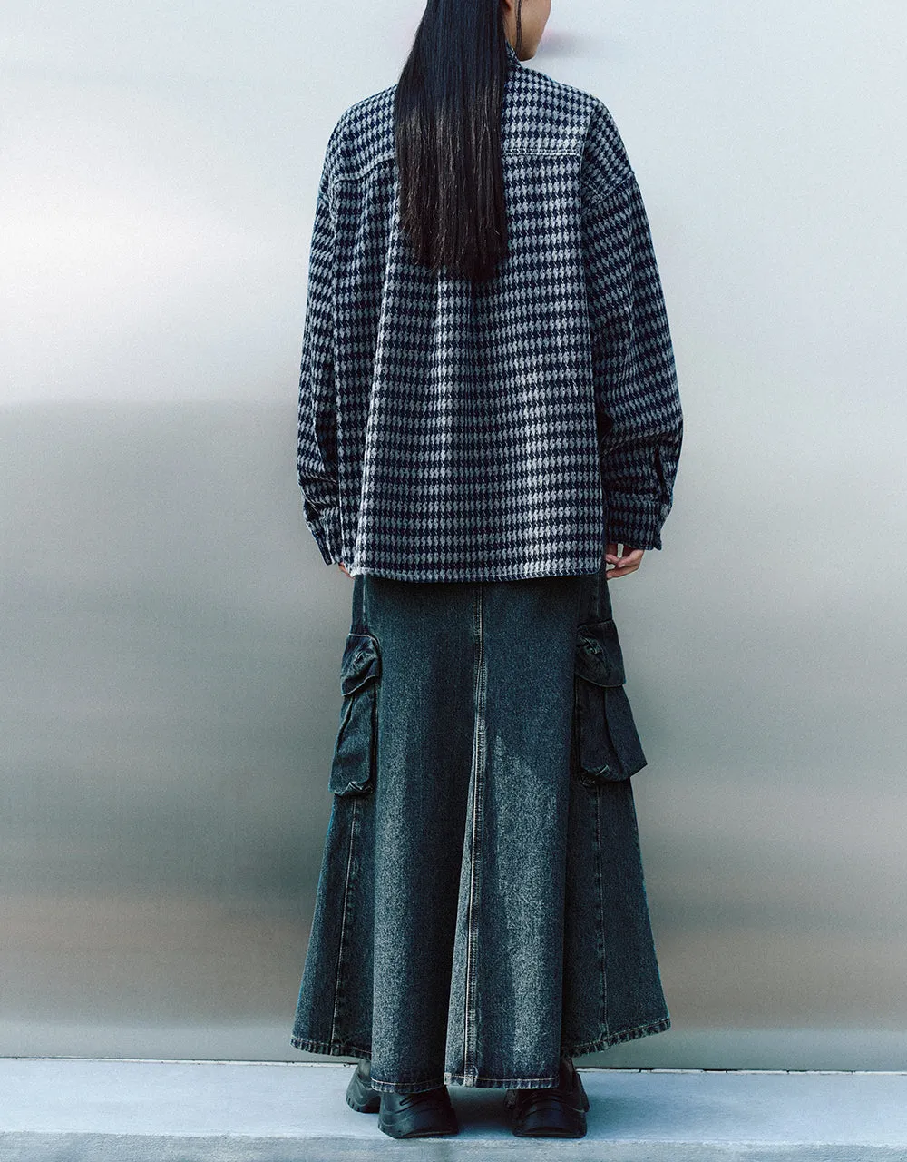 Press Buttoned Checkered Denim Shirt sold by Urban Revivo product image thumbnail 5