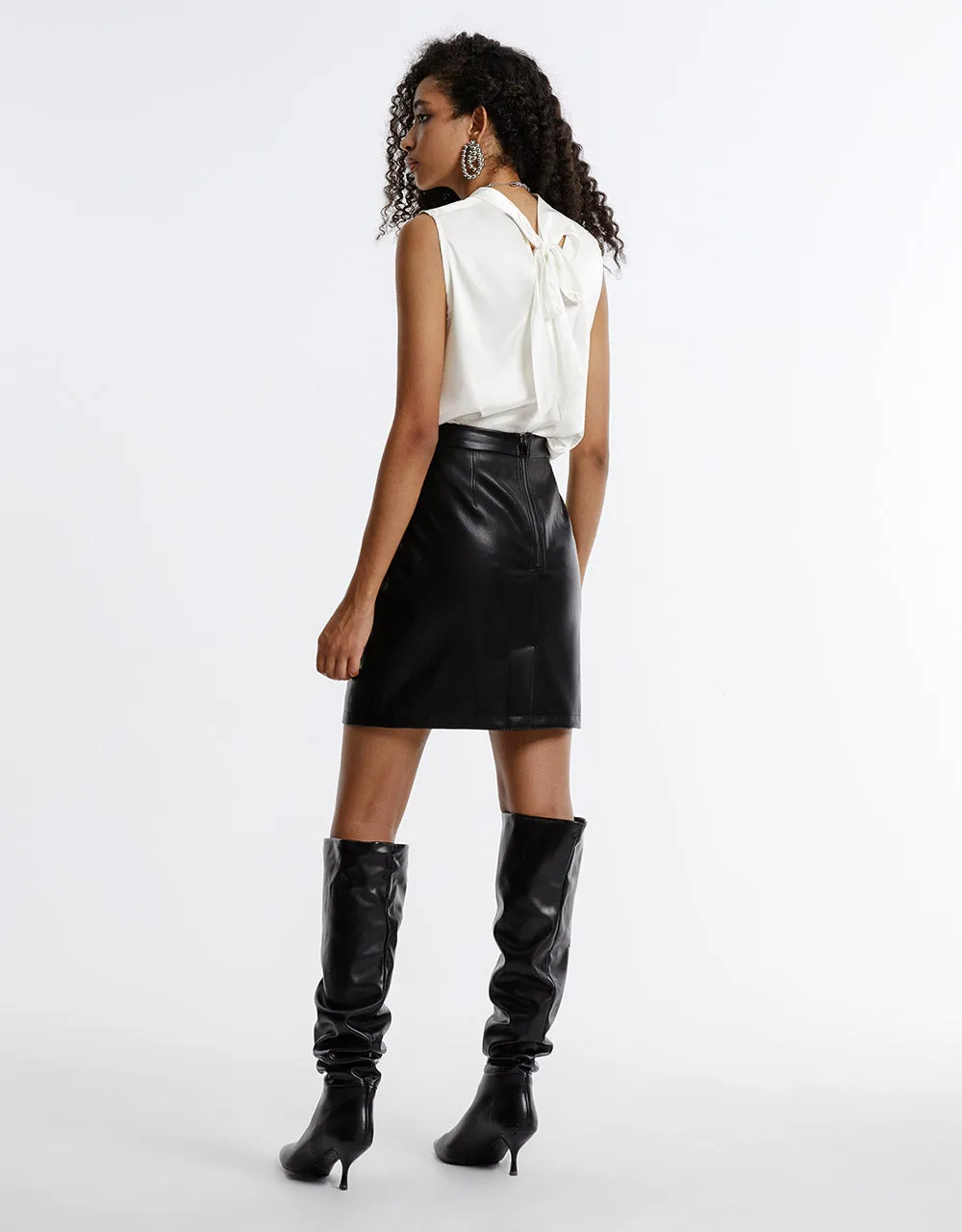 Slit Hem Faux Leather Skirt sold by Urban Revivo product image thumbnail 3