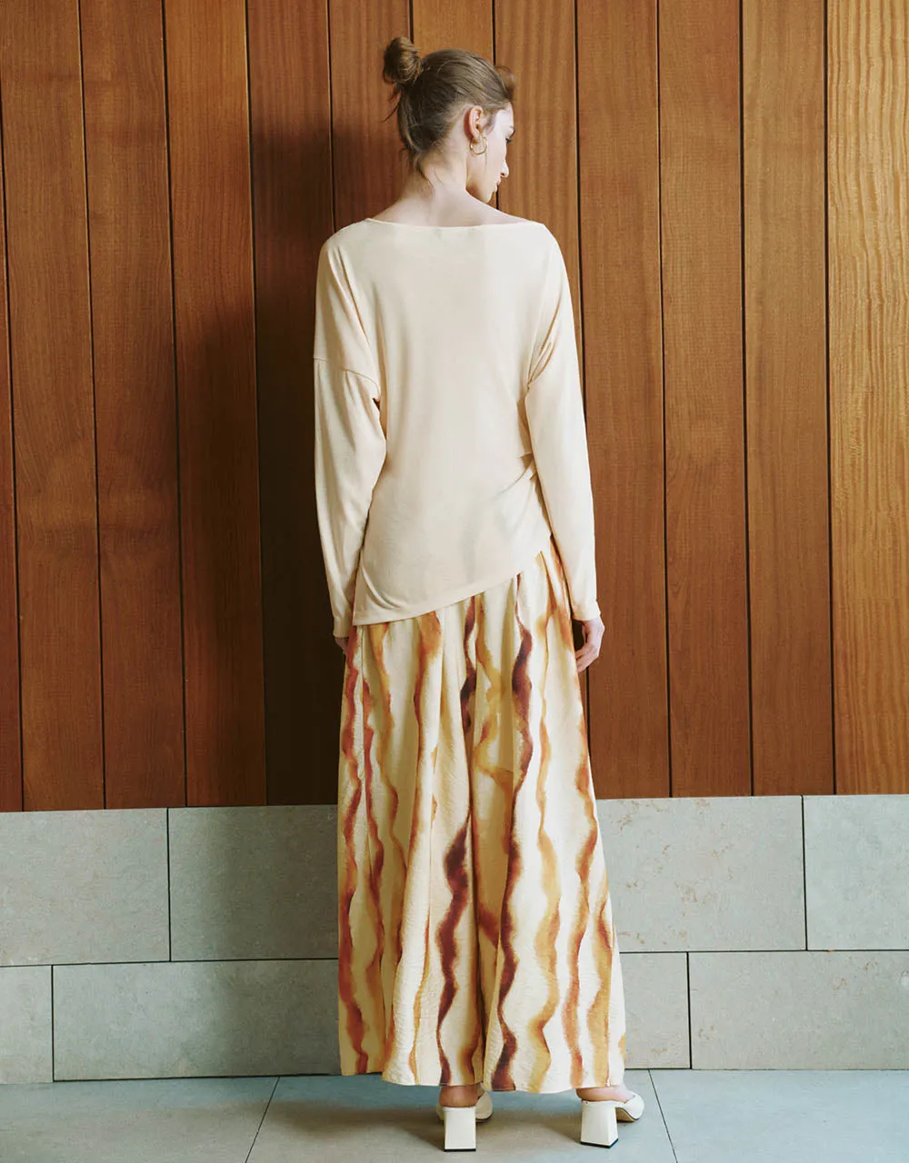 Puff Sleeve Crew Neck Straight T-Shirt sold by Urban Revivo product image thumbnail 5