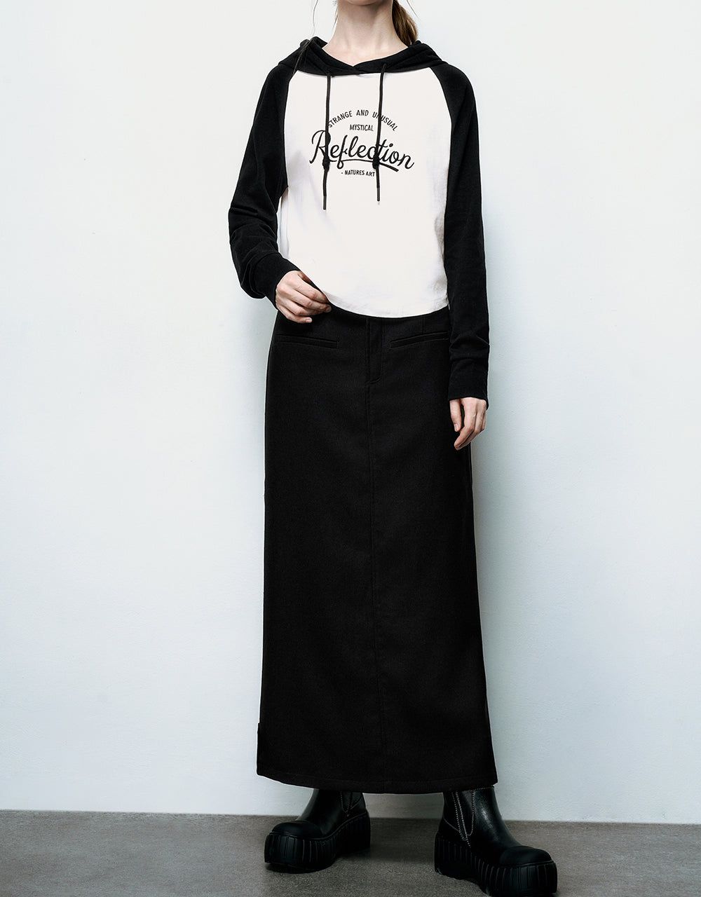 Maxi Straight Skirt sold by Urban Revivo product image thumbnail 2