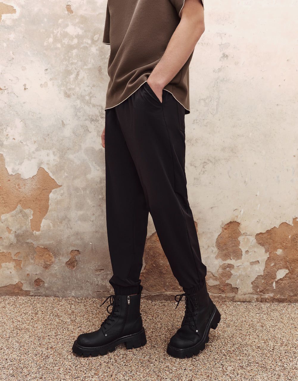 Drawstring Waist Jogger Pants sold by Urban Revivo product image thumbnail 4