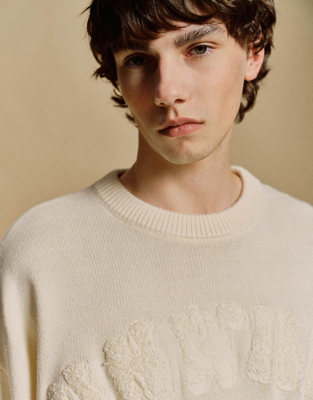 Embossed Knitted T-Shirt sold by Urban Revivo product image thumbnail 4