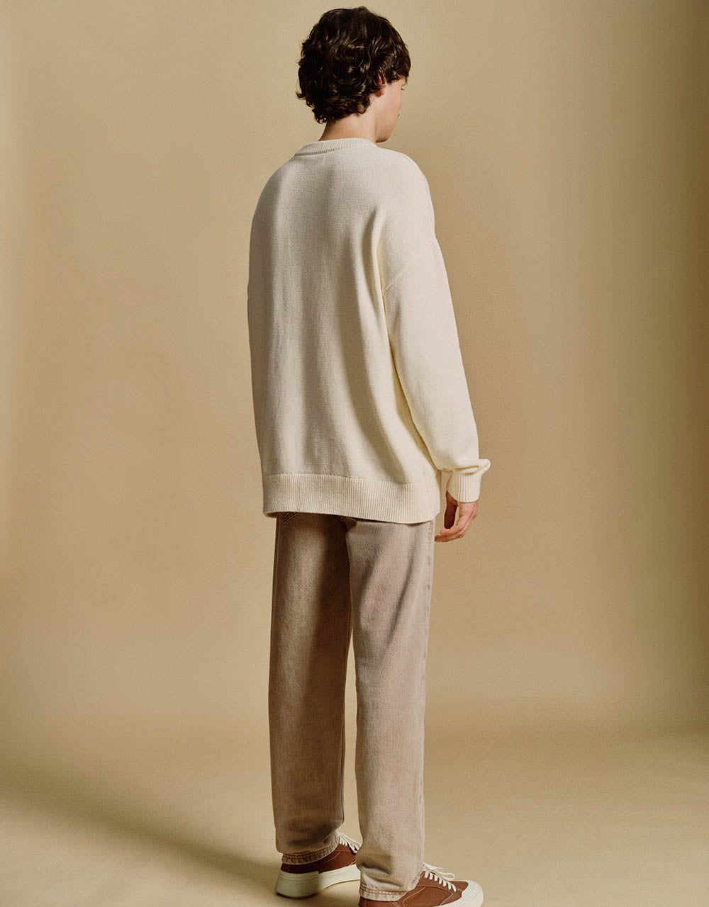 Embossed Knitted T-Shirt sold by Urban Revivo product image thumbnail 3