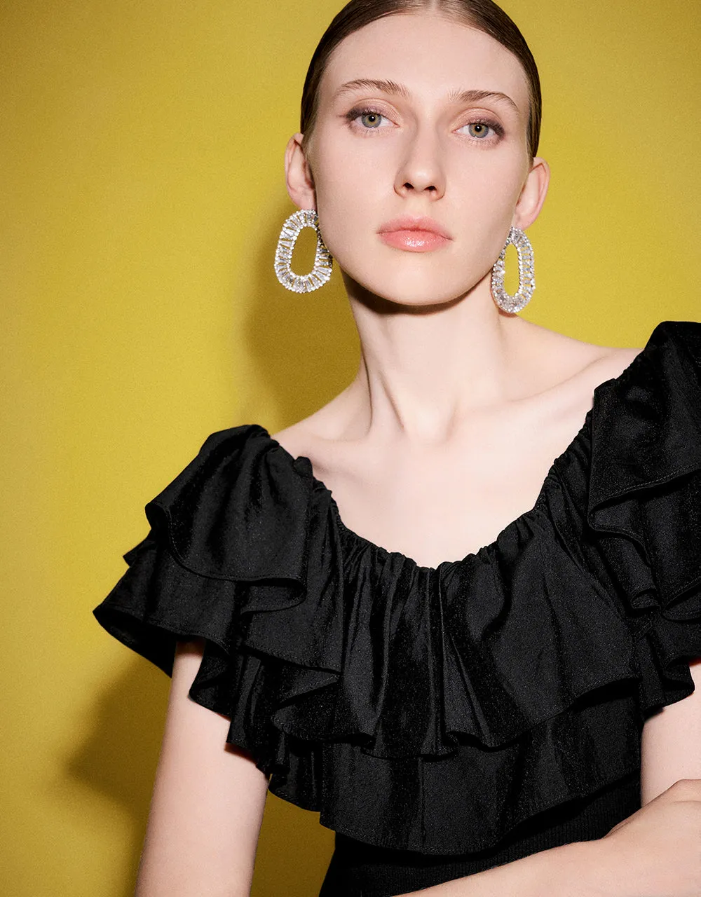 Ruffle Butterfly Sleeve V-Neck Skinny T-Shirt sold by Urban Revivo product image thumbnail 4