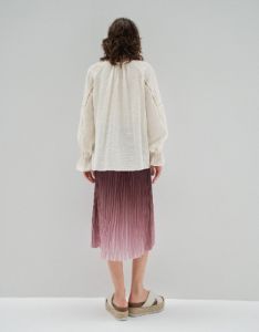 Raglan Sleeve Overhead Shirt sold by Urban Revivo