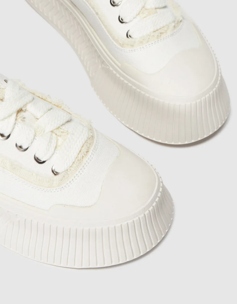 Canvas Slippers sold by Urban Revivo product image thumbnail 5