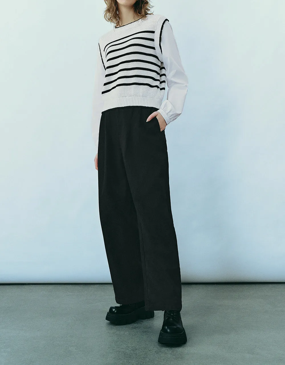 Wide-Leg Pants sold by Urban Revivo product image thumbnail 4