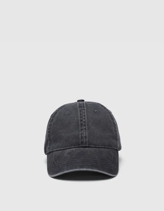 Baseball Cap sold by Urban Revivo