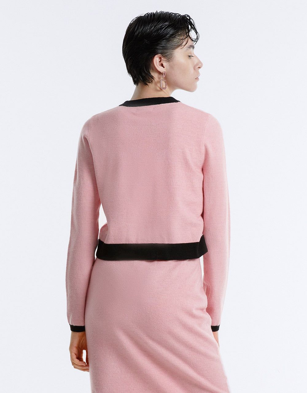 Contrast Color Cardigan sold by Urban Revivo product image thumbnail 3