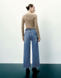 Raw Hem Jeans sold by Urban Revivo