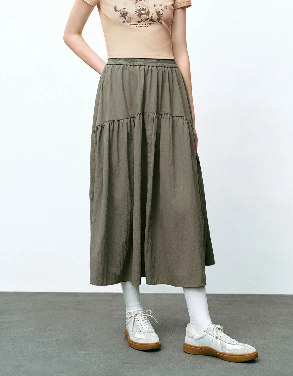 Elastic Waist Midi A-Line Skirt sold by Urban Revivo product image thumbnail 2