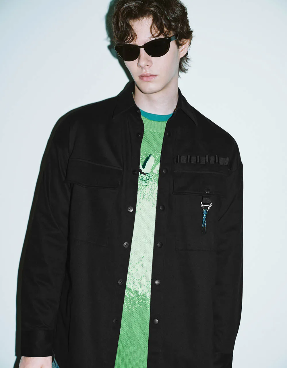 Button Up Straight Shirt sold by Urban Revivo product image thumbnail 3