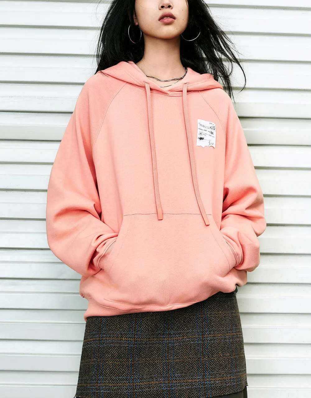 Raglan Sleeve Hooded Oversized Sweatshirt sold by Urban Revivo product image thumbnail 2