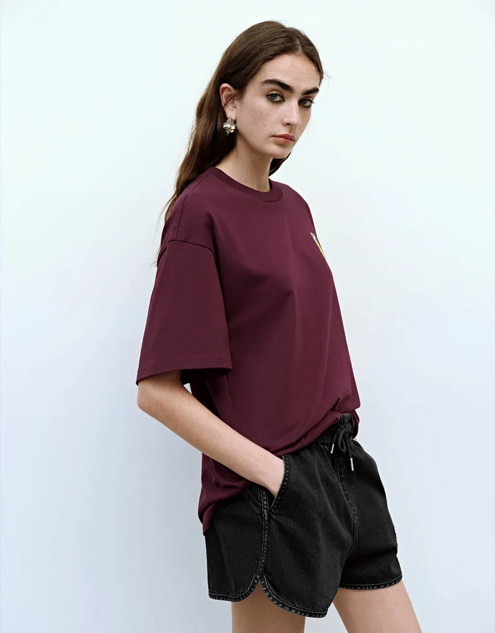 Crew Neck Loose T-Shirt sold by Urban Revivo product image thumbnail 2