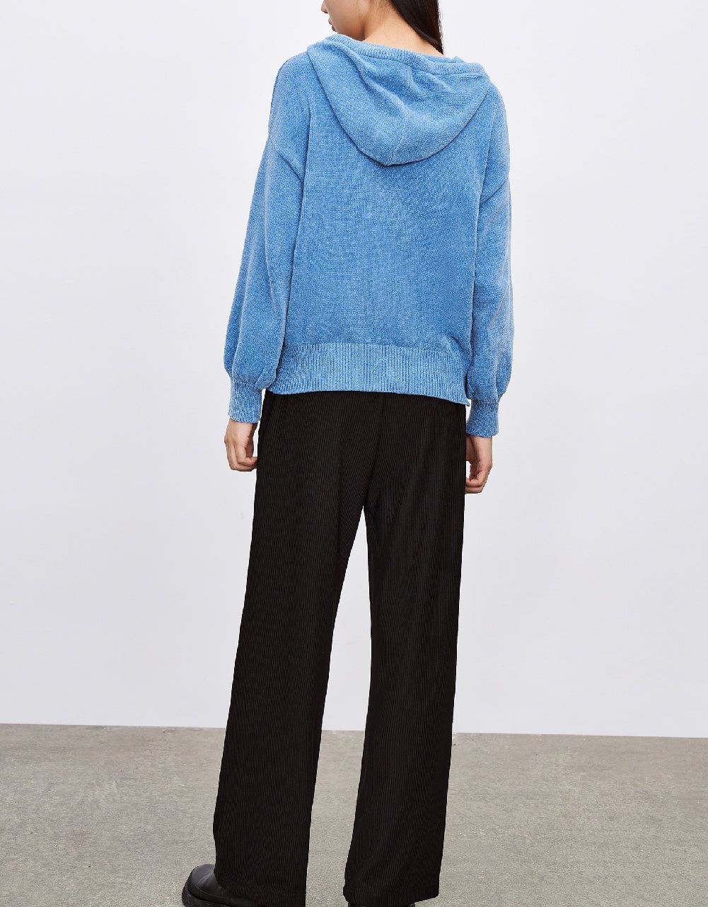 Elastic Waist Wide-Leg Pants sold by Urban Revivo product image thumbnail 5