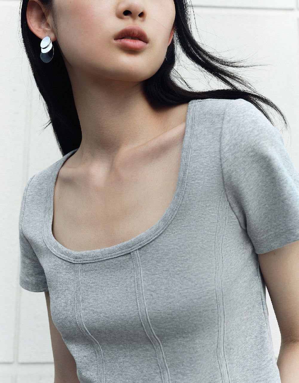 Square-cut Collar Skinny T-Shirt sold by Urban Revivo product image thumbnail 5