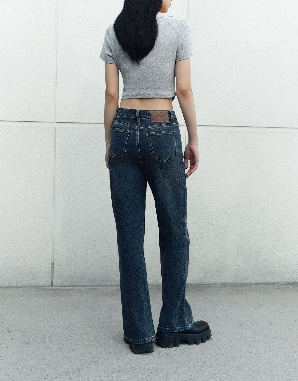 Square-cut Collar Skinny T-Shirt sold by Urban Revivo product image thumbnail 4