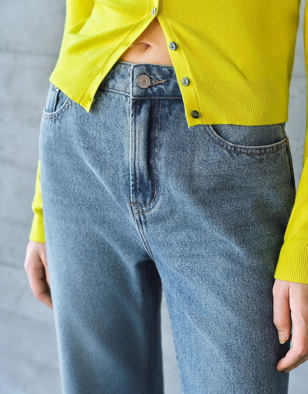 Straight Jeans sold by Urban Revivo product image thumbnail 5