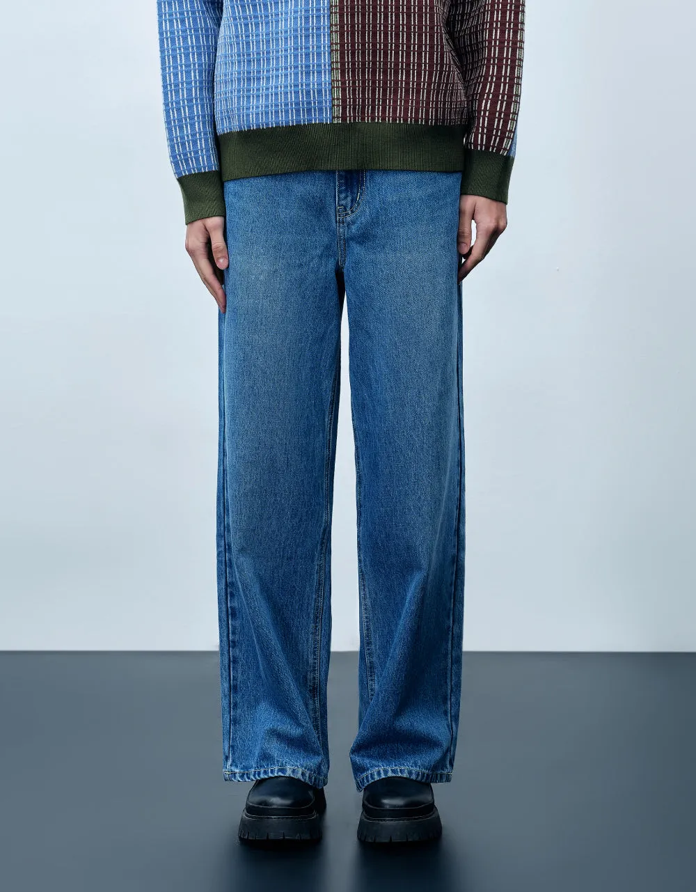Loose Fit Straight Jeans sold by Urban Revivo product image thumbnail 5