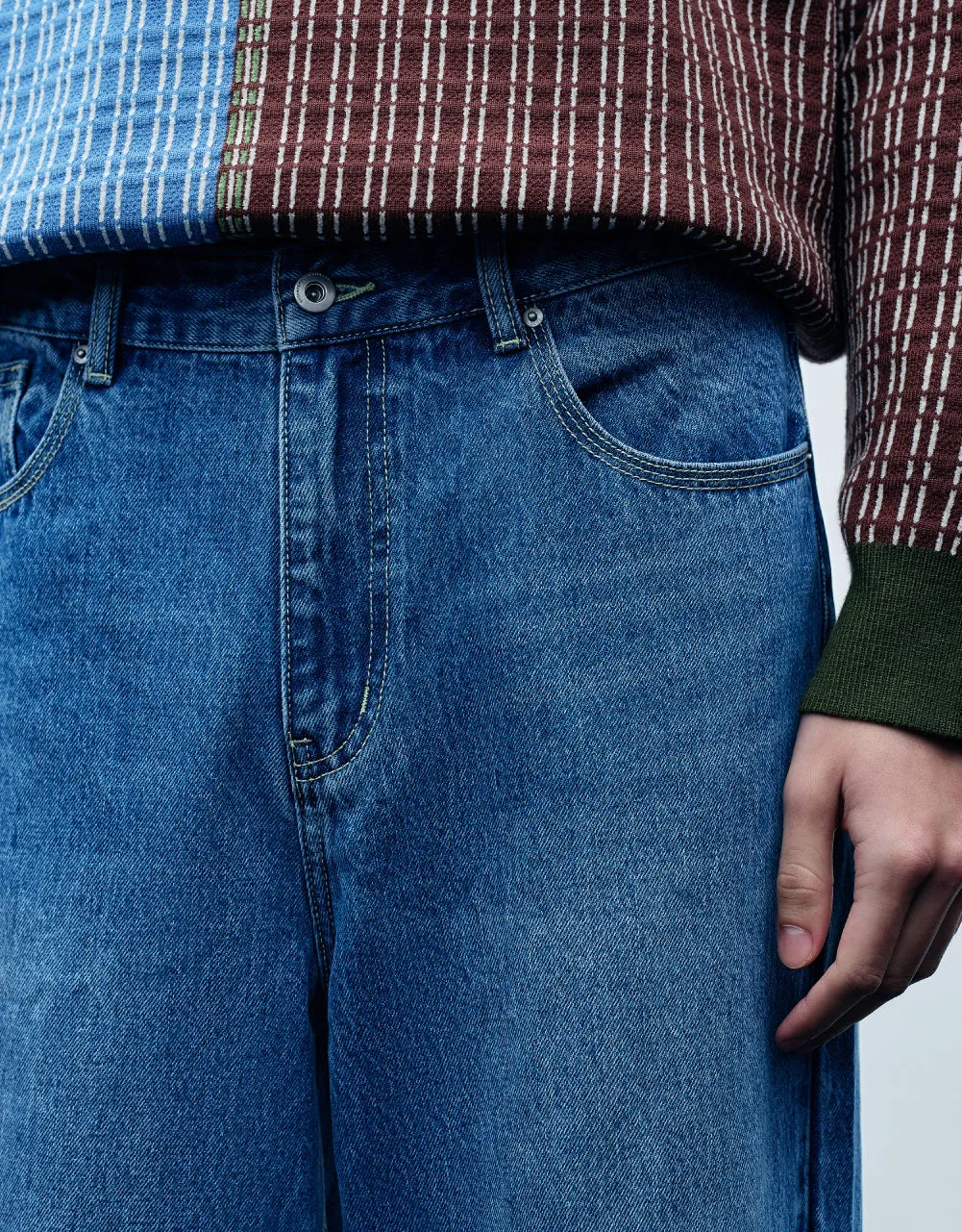Loose Fit Straight Jeans sold by Urban Revivo product image thumbnail 3