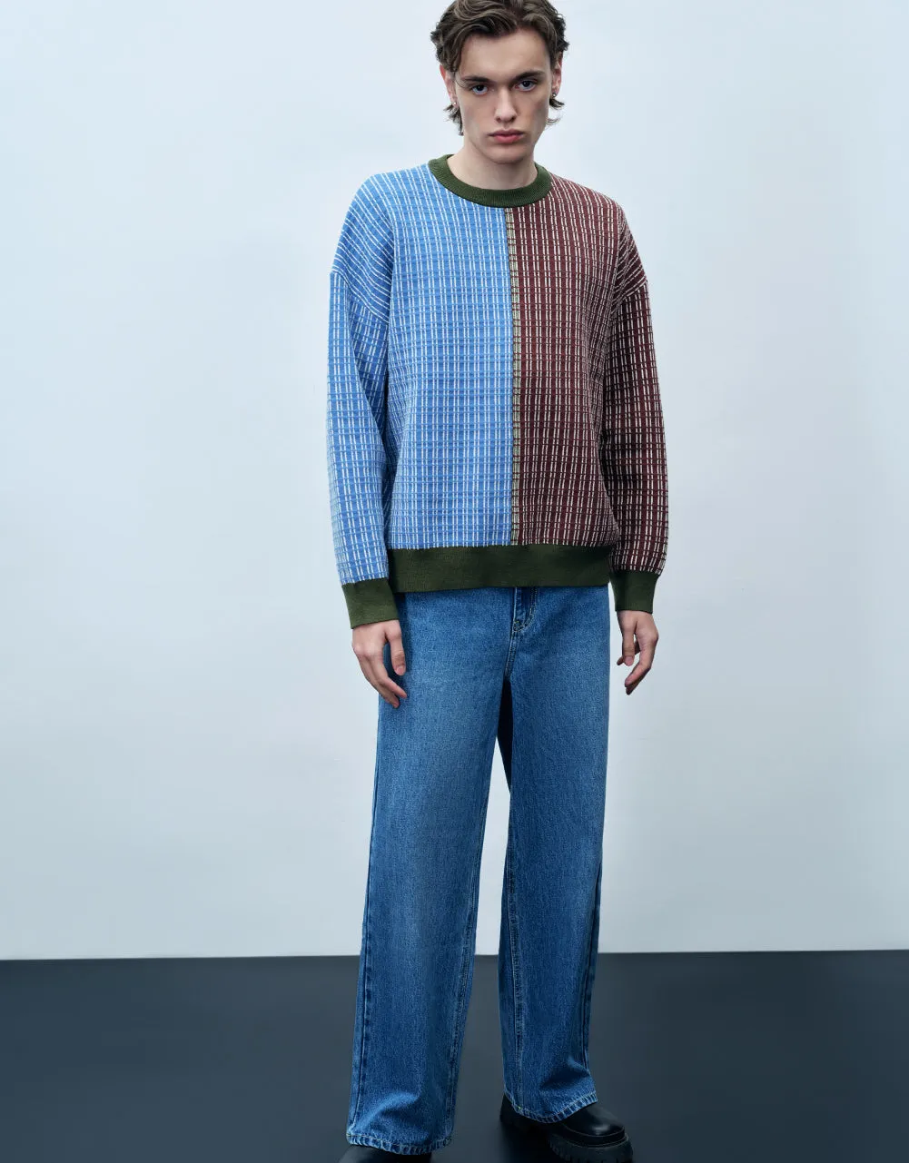 Loose Fit Straight Jeans sold by Urban Revivo product image thumbnail 2