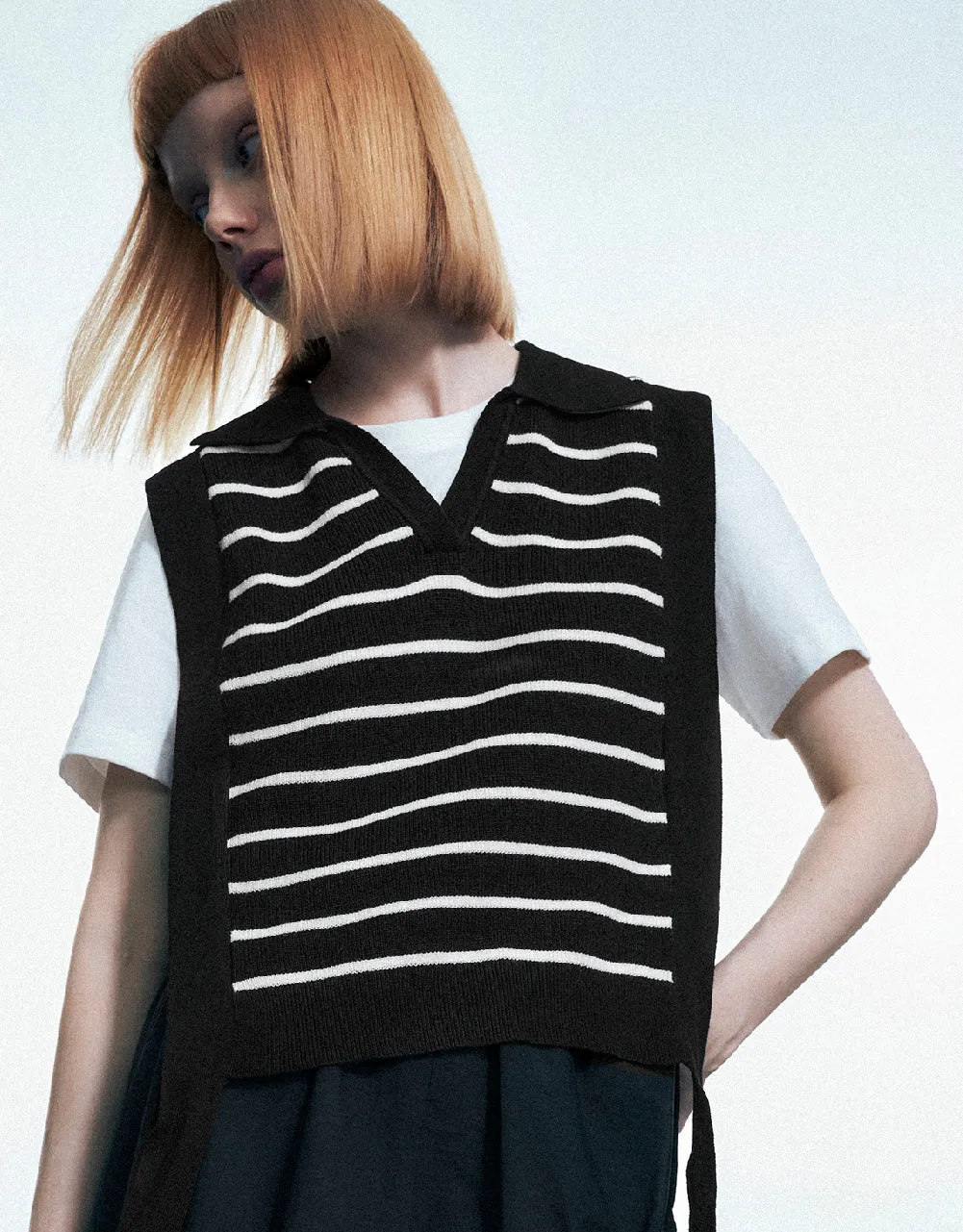 Striped Knitted Vest sold by Urban Revivo product image thumbnail 5