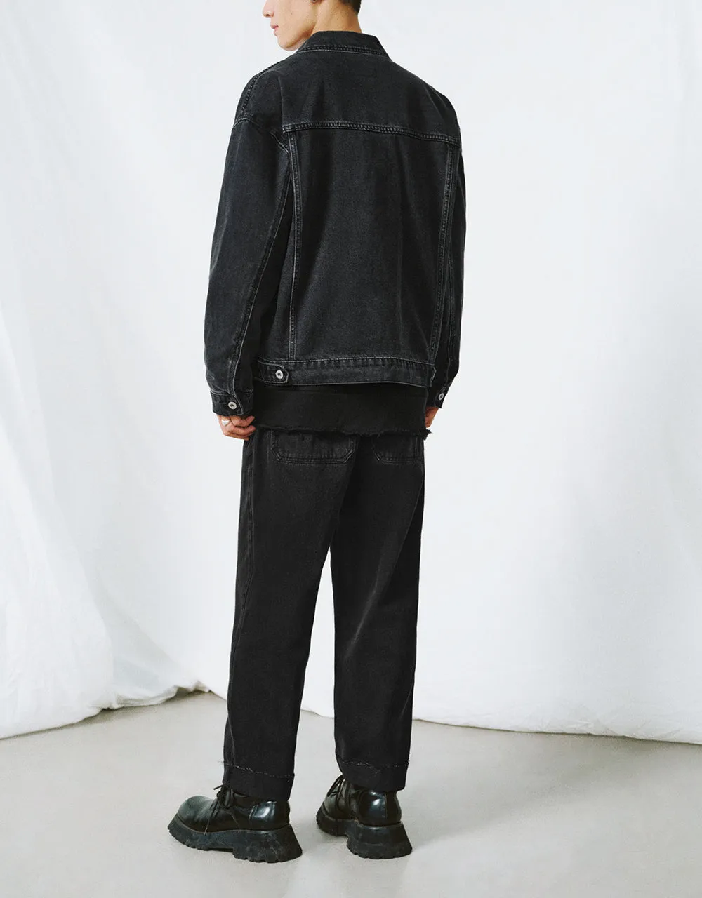 Button Up Denim Jacket sold by Urban Revivo product image thumbnail 4