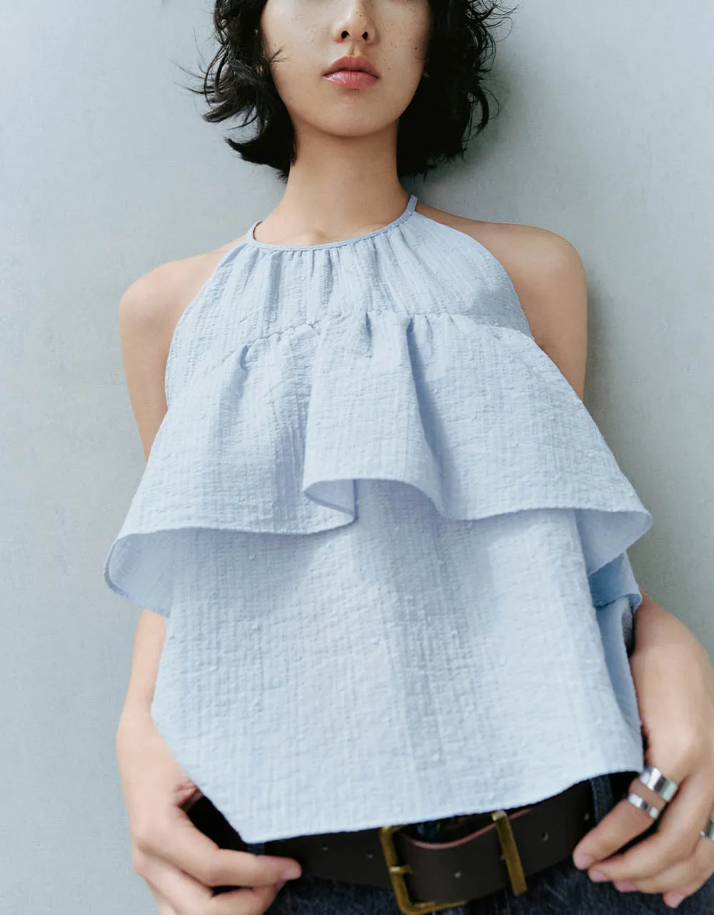 Sleeveless Crew Neck Blouse sold by Urban Revivo product image thumbnail 3