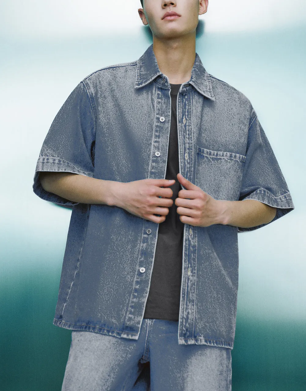 Loose Denim Shirt sold by Urban Revivo product image thumbnail 2