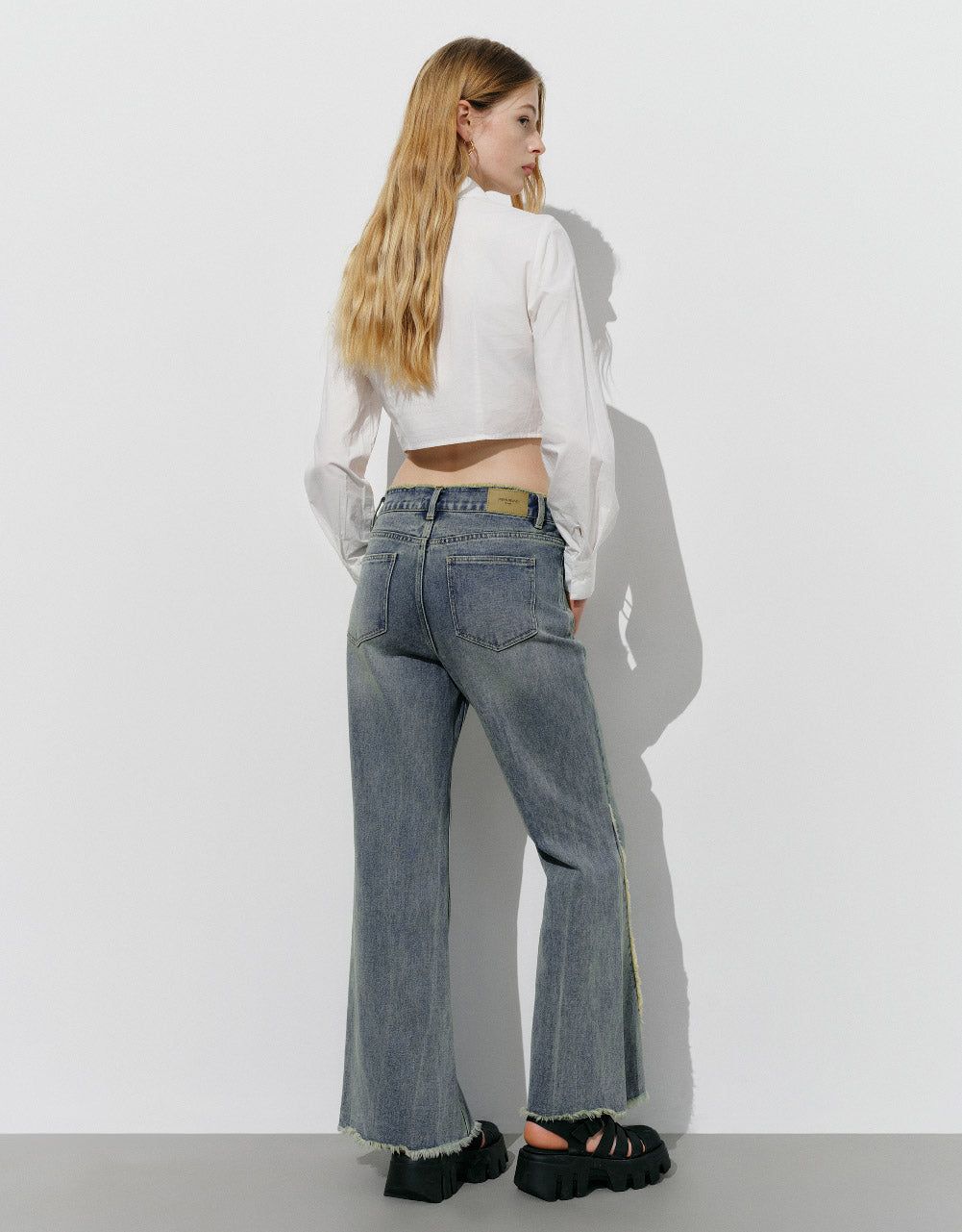 Lace Up Side Cropped Shirt sold by Urban Revivo product image thumbnail 4